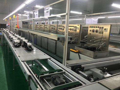 使用流水线设备时要注意什么?