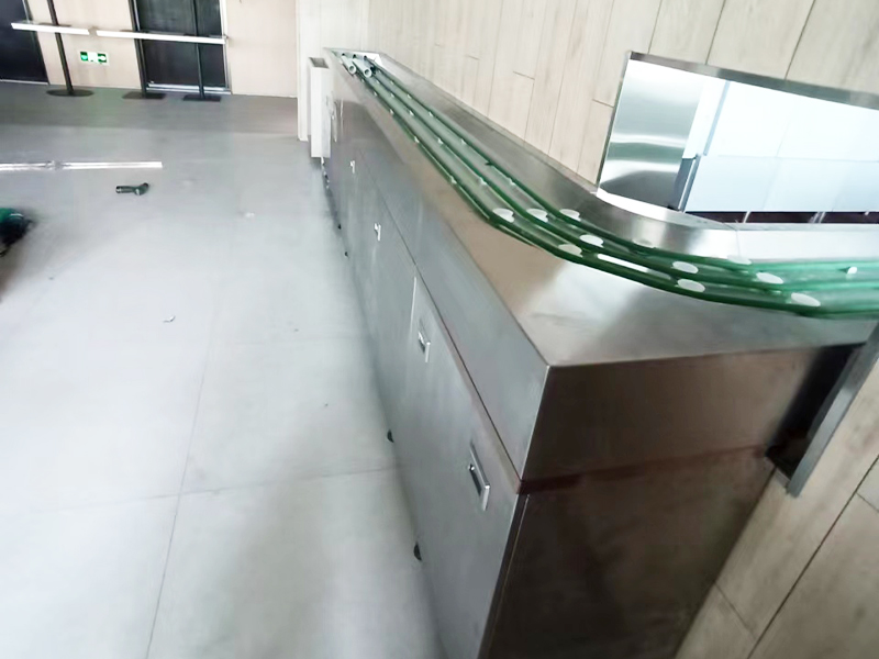 圆带式餐盘回收线
